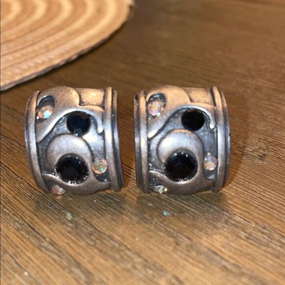 VTG Chico’s Half Hoop SilverTone ClipOn Earrings AB & Black Crystals - Picture 1 of 8